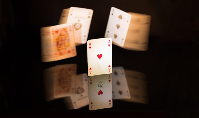 Planlæg en aften med Texas poker fra første aftale til sidste hånd